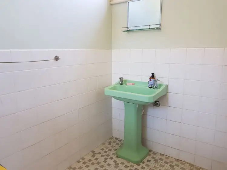 Seventh view of Homely house listing, 18 Charles Street, Murray Bridge SA 5253