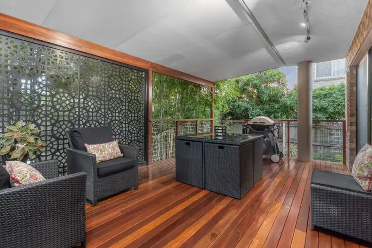 3/57 Eighth Ave, Coorparoo QLD 4151
