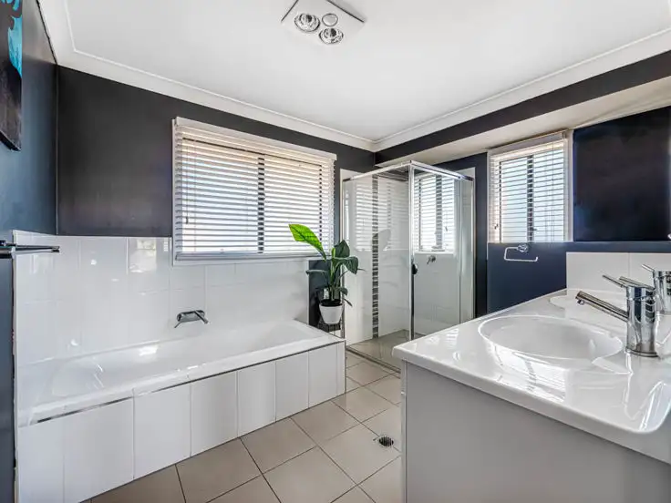 Sixth view of Homely house listing, 18 Amber Close, Armidale NSW 2350