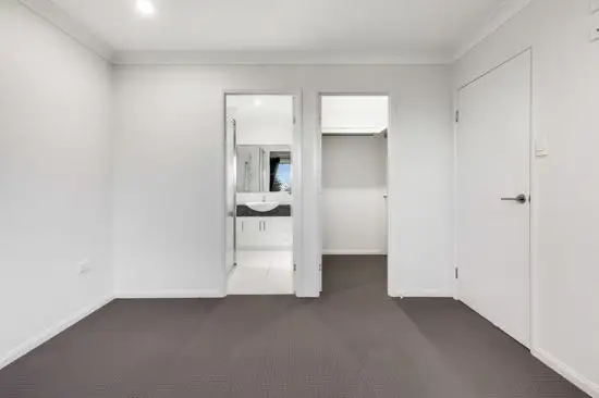 Sixth view of Homely house listing, 47 Phoenix Crescent, Rural View QLD 4740