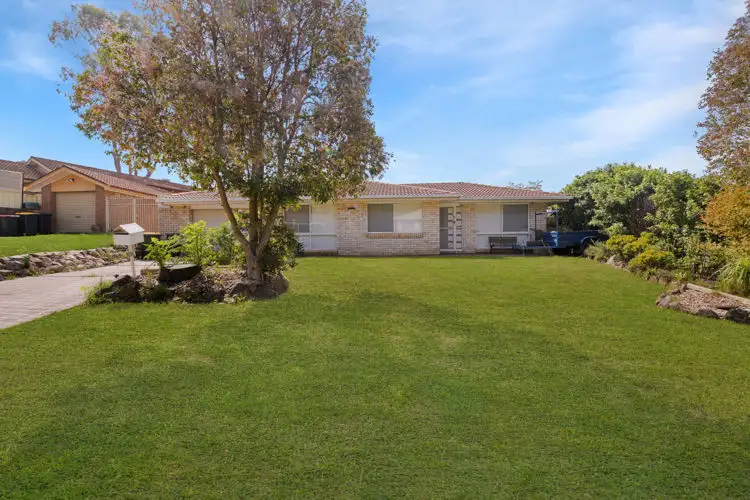 65 Donalbain Circuit, Rosemeadow NSW 2560