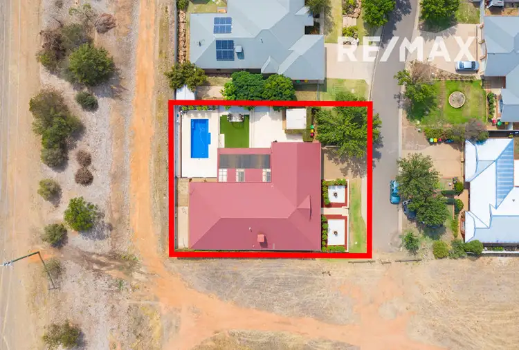 16 Madin Place, Estella NSW 2650