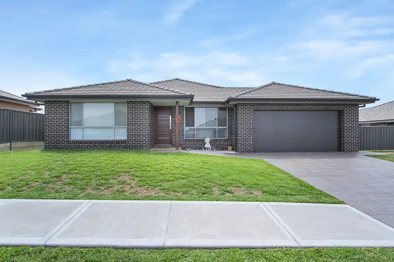 Main view of Homely house listing, 6 Simmental Way, Tamworth NSW 2340