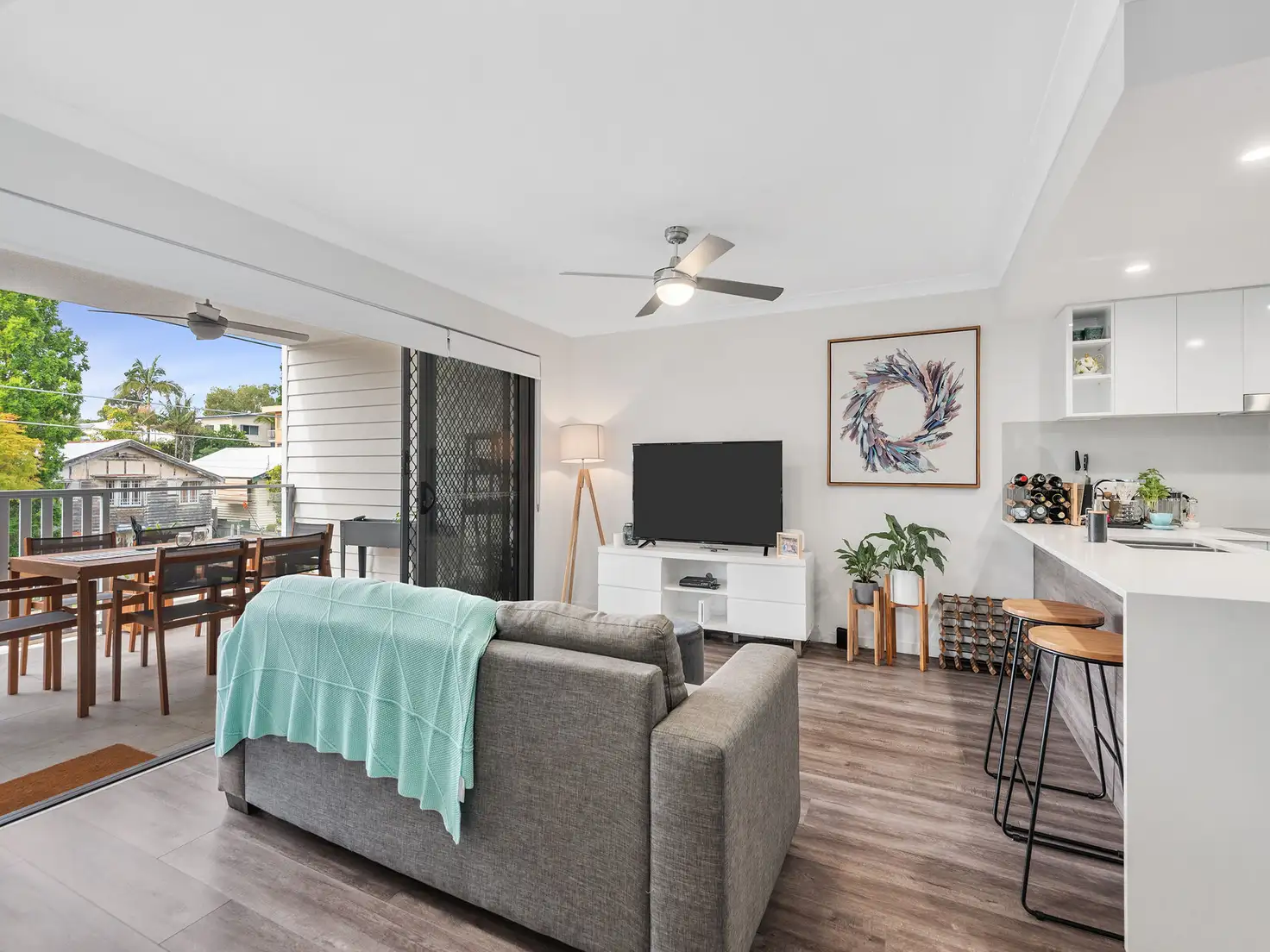 Main view of Homely unit listing, 2/27 Newdegate Street, Greenslopes QLD 4120