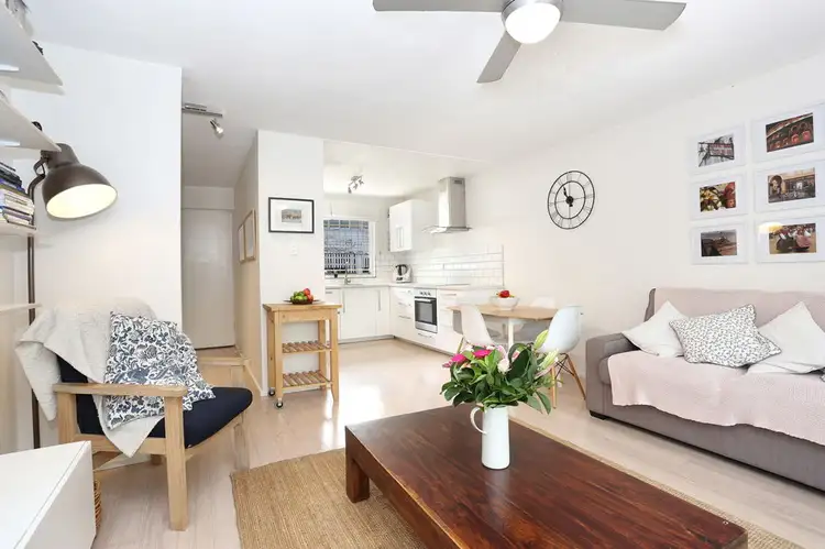 2/12 Ford Street, Clayfield QLD 4011