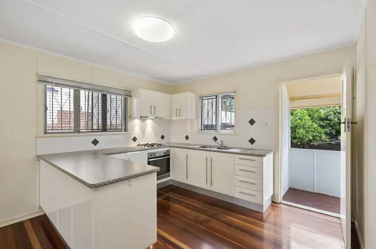 57A Earl Street, Greenslopes QLD 4120