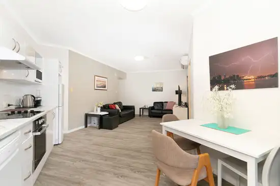 Fourth view of Homely unit listing, 223/85 DEAKIN STREET, Kangaroo Point QLD 4169