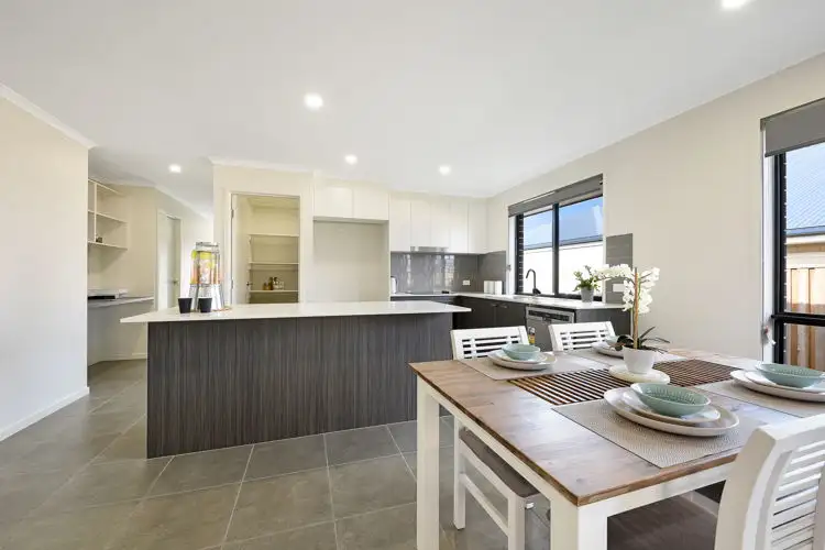 Fifth view of Homely house listing, 7 Breeze Close, Nambour QLD 4560
