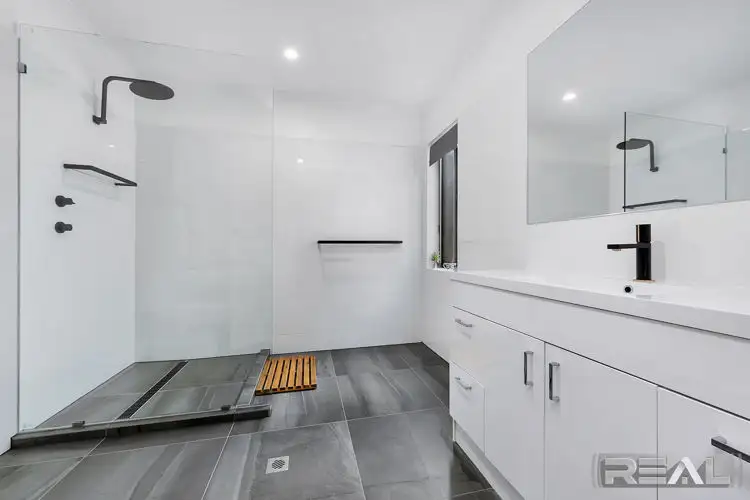 Fifth view of Homely house listing, 21 Robertson Crescent, Redwood Park SA 5097