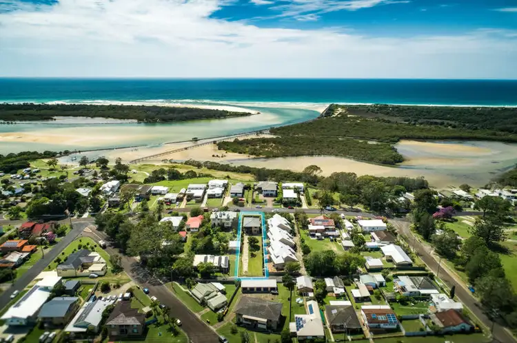 51 Morgo Street, Urunga NSW 2455