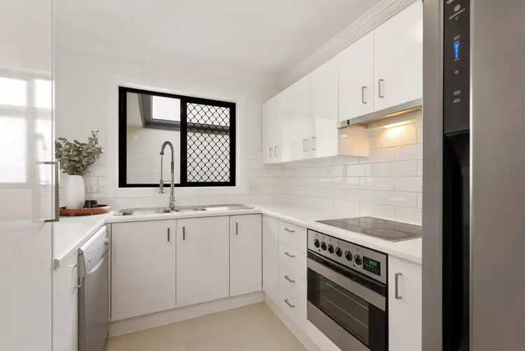 Fifth view of Homely unit listing, 3/90 Ison Street, Morningside QLD 4170