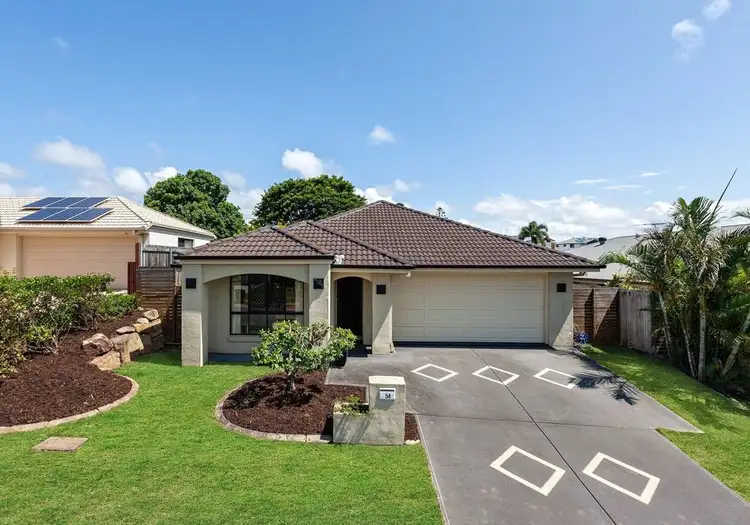54 Gordon Crescent, Wakerley QLD 4154
