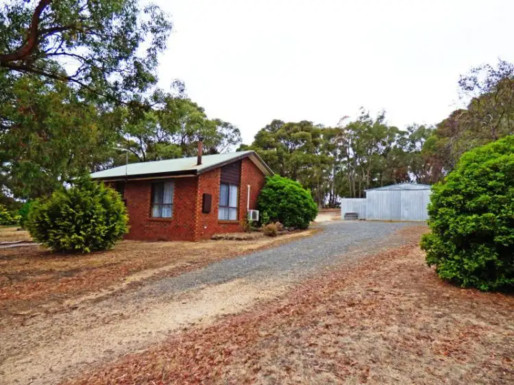 69 Browns Road, Smythesdale VIC 3351