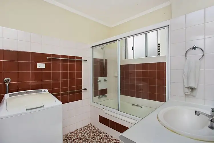 Seventh view of Homely unit listing, 15/140 Marine Parade, Rainbow Bay QLD 4225