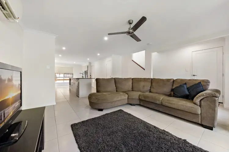 Second view of Homely townhouse listing, 37 Kalbarrie Terrace, Thornlands QLD 4164