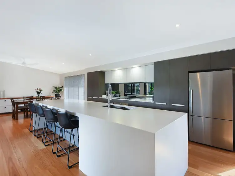 Sixth view of Homely house listing, 7 Diorama Court, Eatons Hill QLD 4037