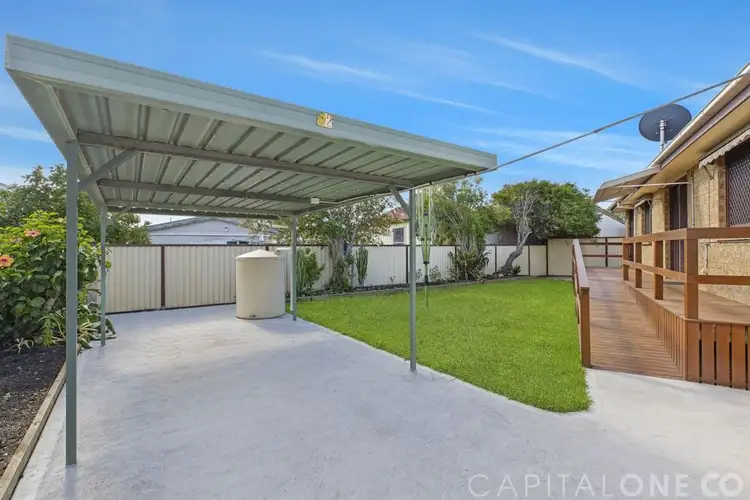 52 Gilbert Avenue, Gorokan NSW 2263