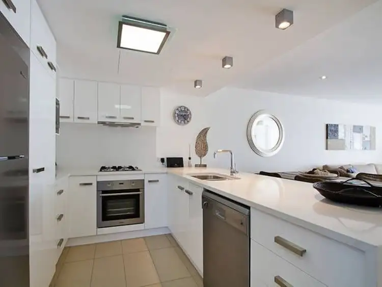 Fifth view of Homely unit listing, 401/215 Boundary Street, Rainbow Bay QLD 4225
