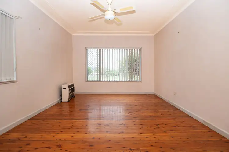 Second view of Homely house listing, 58 Oak Street, Tamworth NSW 2340