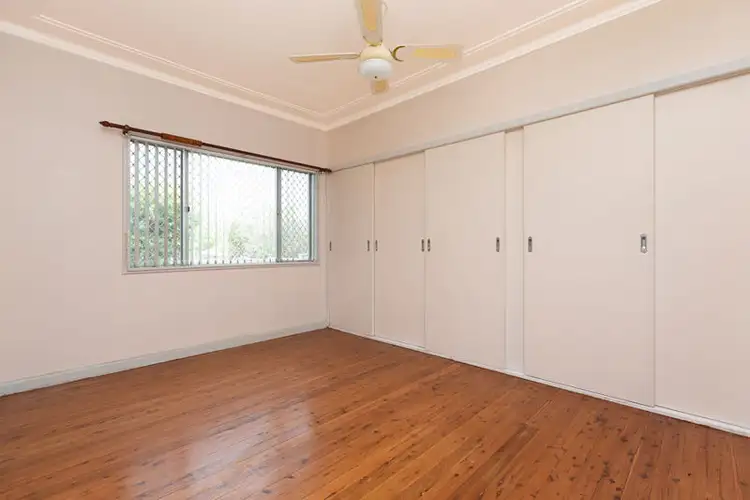 Fourth view of Homely house listing, 58 Oak Street, Tamworth NSW 2340
