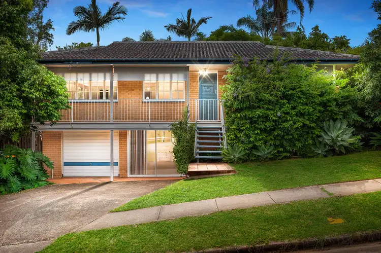 675 Mains Road, Macgregor QLD 4109