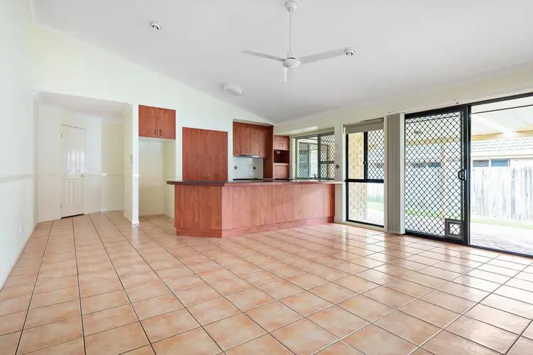 Sixth view of Homely house listing, 8 Battersea Close, Forest Lake QLD 4078
