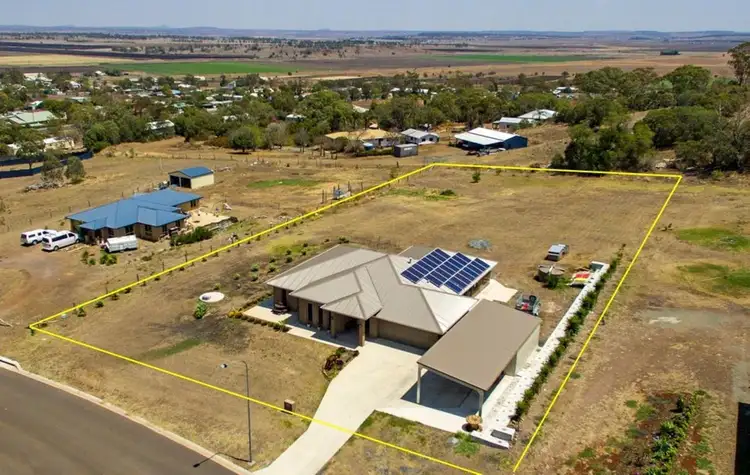 Second view of Homely house listing, 7 Sunshine Way, Kingsthorpe QLD 4400