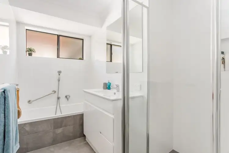Sixth view of Homely house listing, 31 Oakland Parade, Banora Point NSW 2486