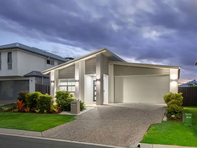 Second view of Homely house listing, 5 Arctic Street, Thornlands QLD 4164
