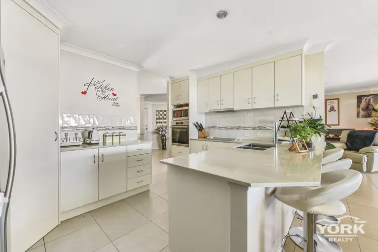 Sixth view of Homely house listing, 2 Corella Street, Meringandan West QLD 4352