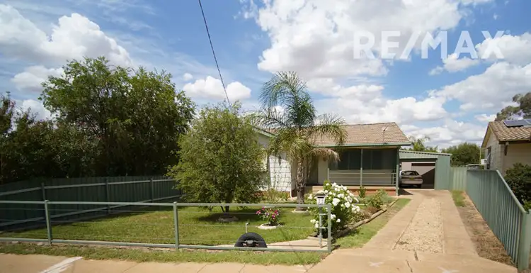 Main view of Homely house listing, 35 Chifley Crescent, Kooringal NSW 2650