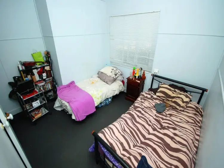 Sixth view of Homely block of units listing, 11 Salstone Street, Kangaroo Point QLD 4169