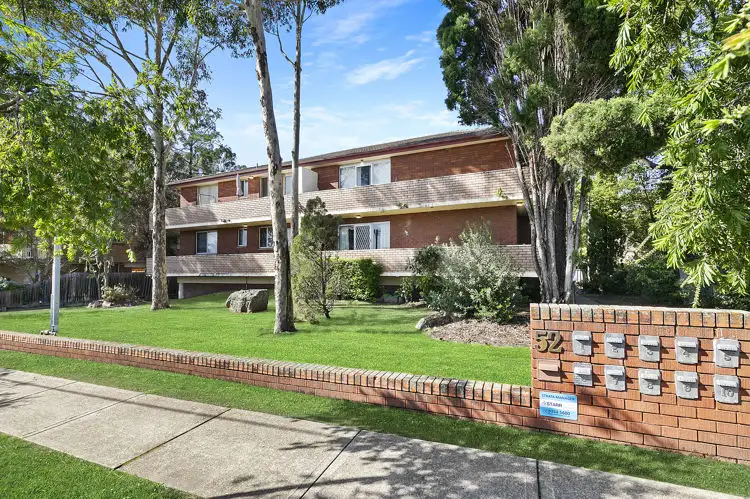 8/52-54 Birmingham Street, Merrylands NSW 2160