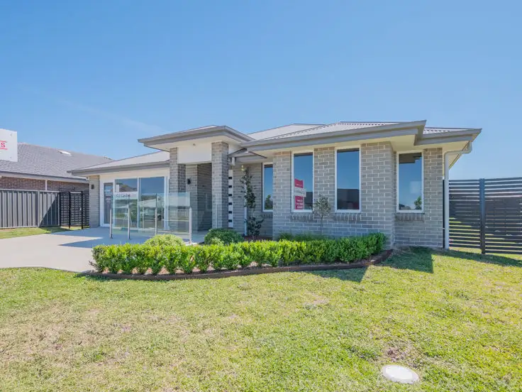 Main view of Homely house listing, 21 Holmfield Drive, Armidale NSW 2350