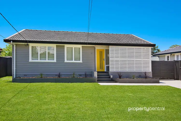 11 Leyte Avenue, Lethbridge Park NSW 2770