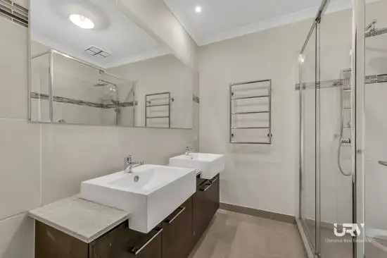 Fourth view of Homely house listing, 18 Evergreen Crescent, Craigieburn VIC 3064