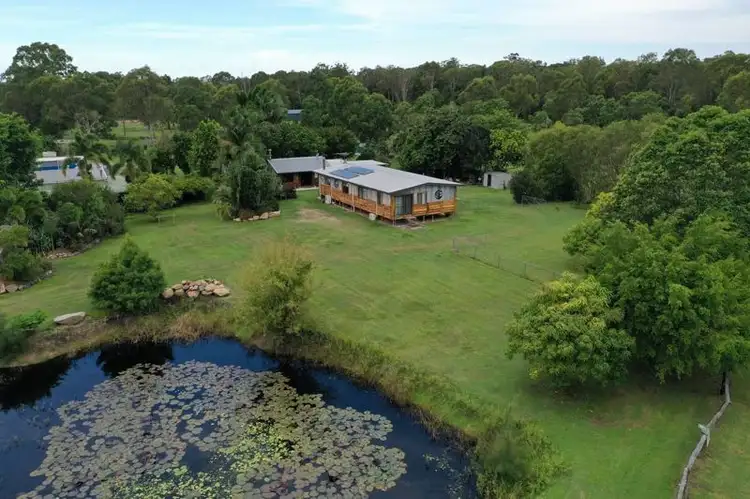238 Wallace Road, Beachmere QLD 4510