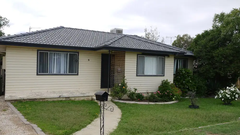 Main view of Homely house listing, 5 Karwin Street, South Tamworth NSW 2340
