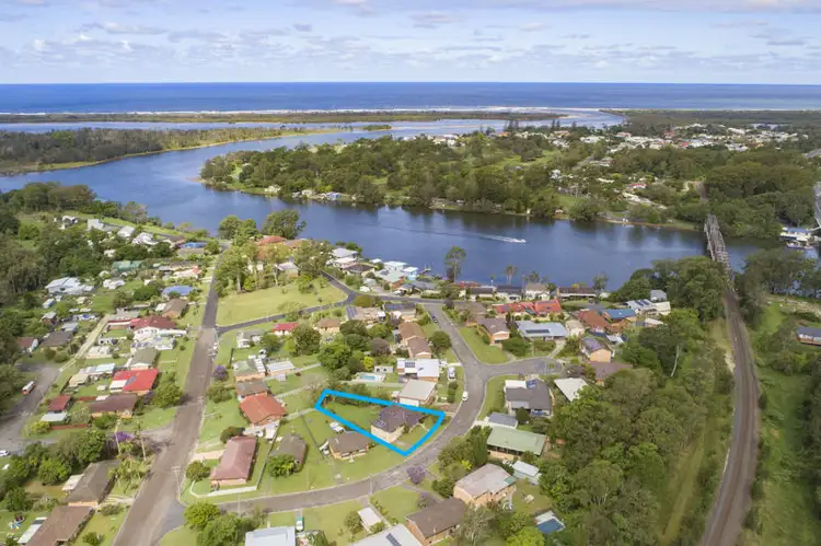 Second view of Homely house listing, 8 Mountview Crescent, Urunga NSW 2455