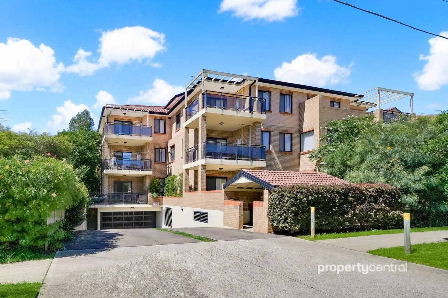 Main view of Homely unit listing, 2/10-12 Regentville Road, Jamisontown NSW 2750