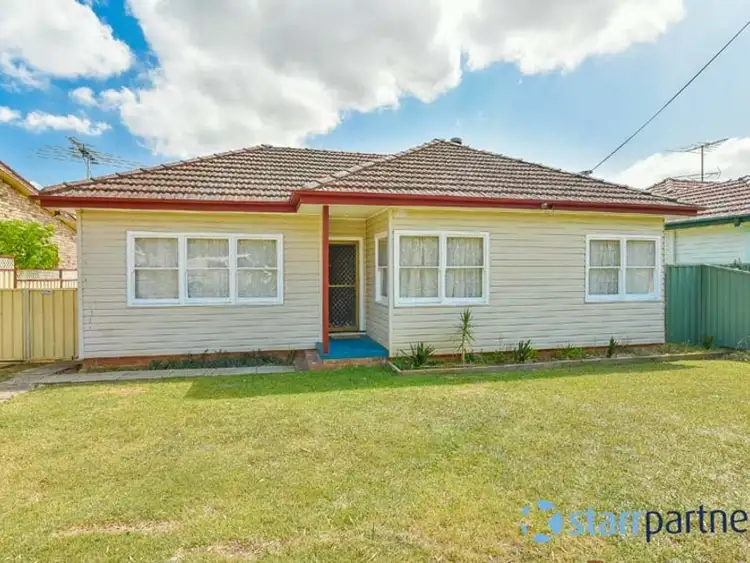 39 Bocking Ave, Bradbury NSW 2560
