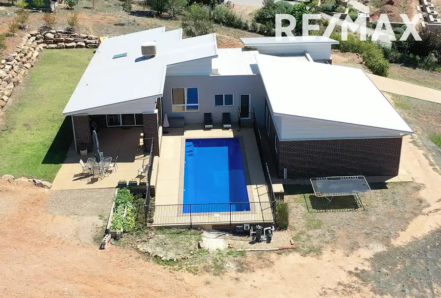 Main view of Homely house listing, 89 Riverview Drive, Moorong NSW 2650
