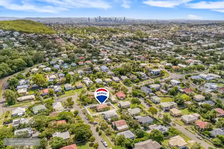 8 Swayne Street, Carina Heights QLD 4152