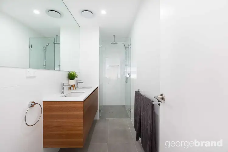 Fifth view of Homely house listing, 1/33 Ash Street, Terrigal NSW 2260