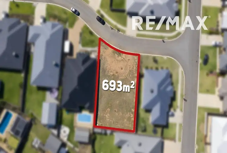 3 Flack Crescent, Boorooma NSW 2650