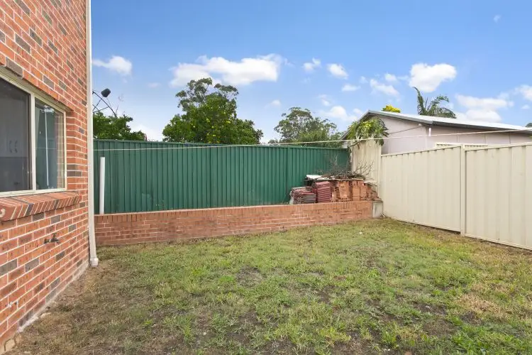 Fifth view of Homely townhouse listing, 4/120-122 Kildare Road, Blacktown NSW 2148