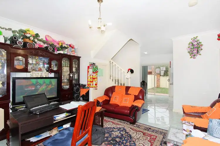 Sixth view of Homely townhouse listing, 8/120-122 Kildare Road, Blacktown NSW 2148