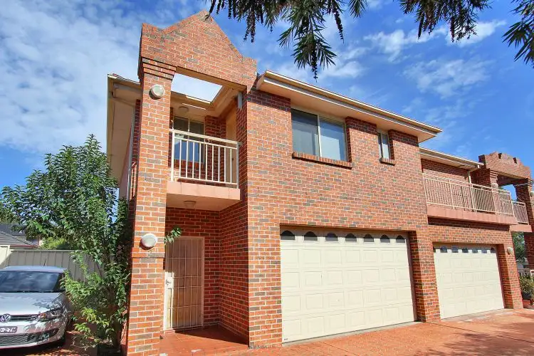 2/120-122 Kildare Road, Blacktown NSW 2148
