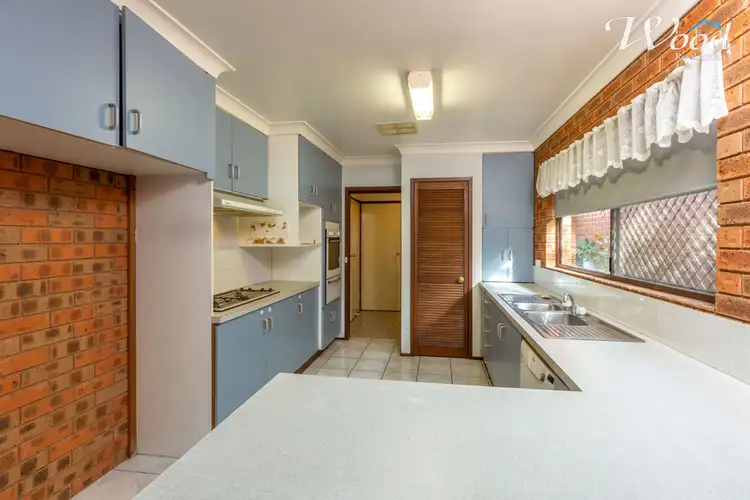 Sixth view of Homely house listing, 504 Webb St, Lavington NSW 2641