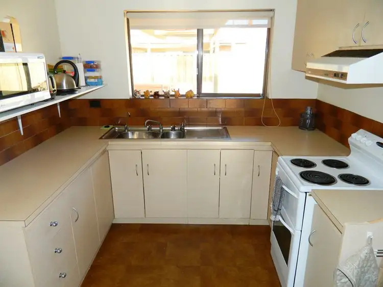 Third view of Homely house listing, 2/7 Beatty Terrace, Murray Bridge SA 5253